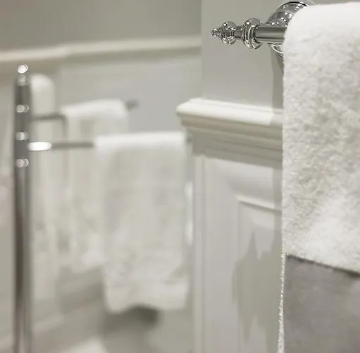 Acomodação com café da manhã  Dd Luxury House 2*